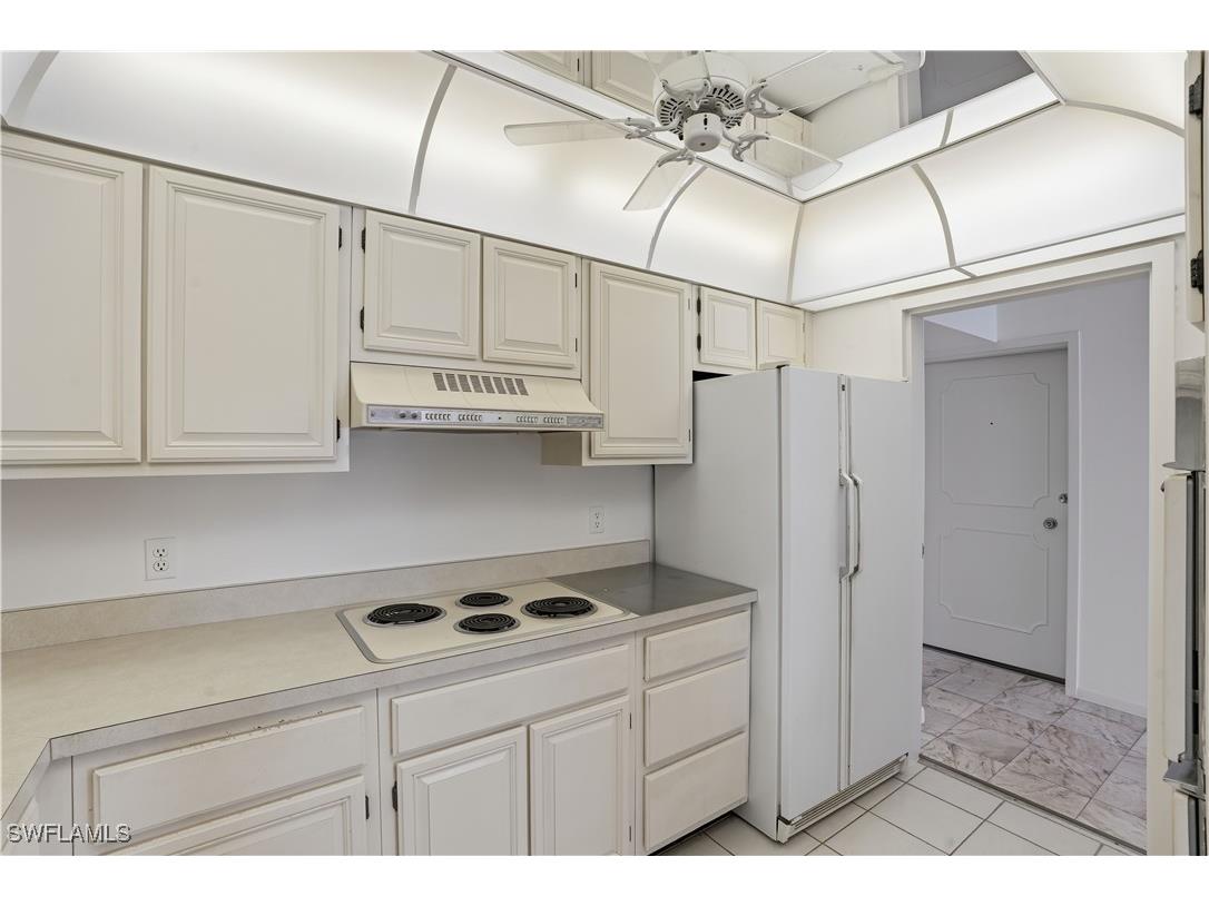 1919 Gulf Shore Boulevard N #503 Naples FL 34102 225007190 image15