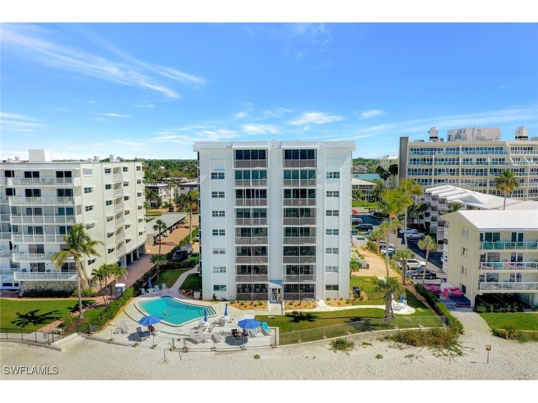 1919 Gulf Shore Boulevard N #603 Naples FL 34102 224071572 image18