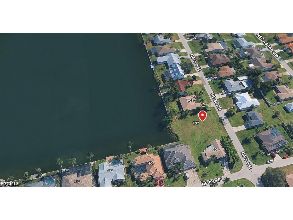 1919 NE 3rd Street Cape Coral FL 33909 2026018190 image6