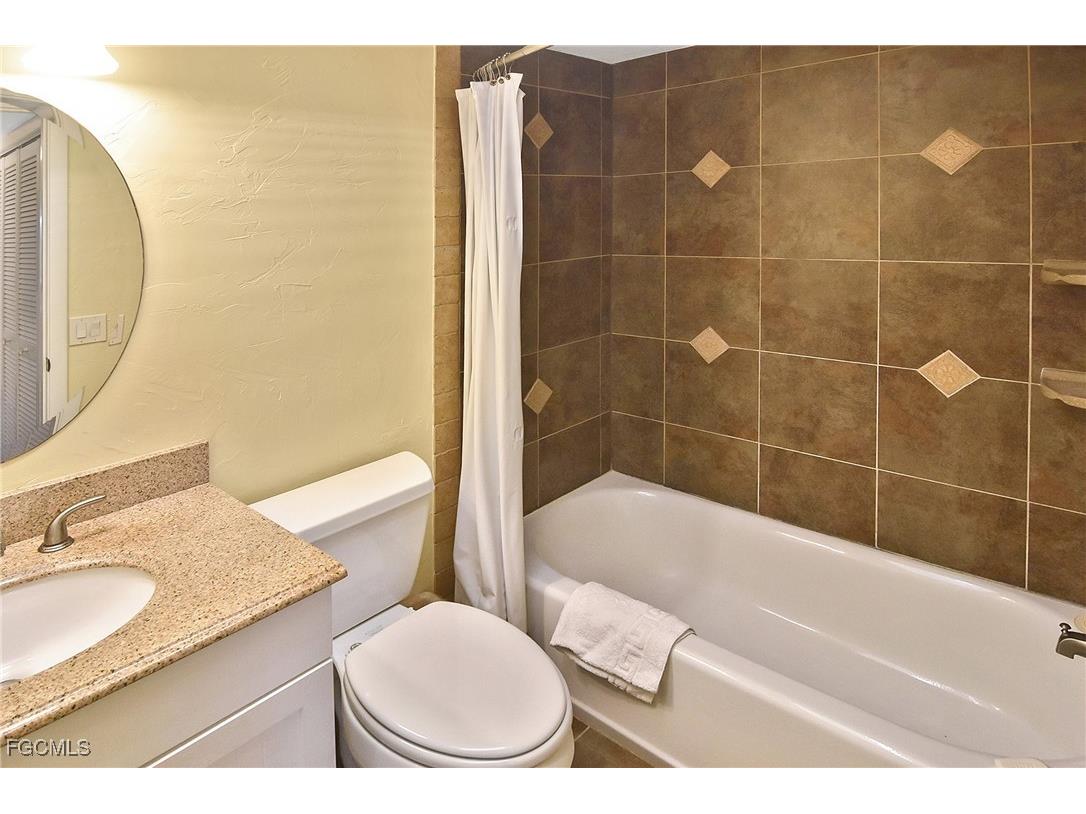 1919 Olde Middle Gulf Drive #106 Sanibel FL 33957 2025020029 image15