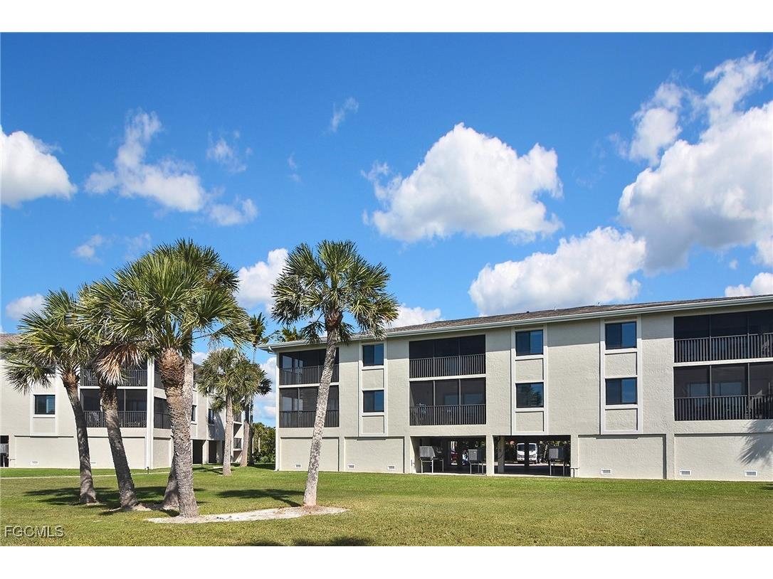 1919 Olde Middle Gulf Drive #106 Sanibel FL 33957 2025020029 image34