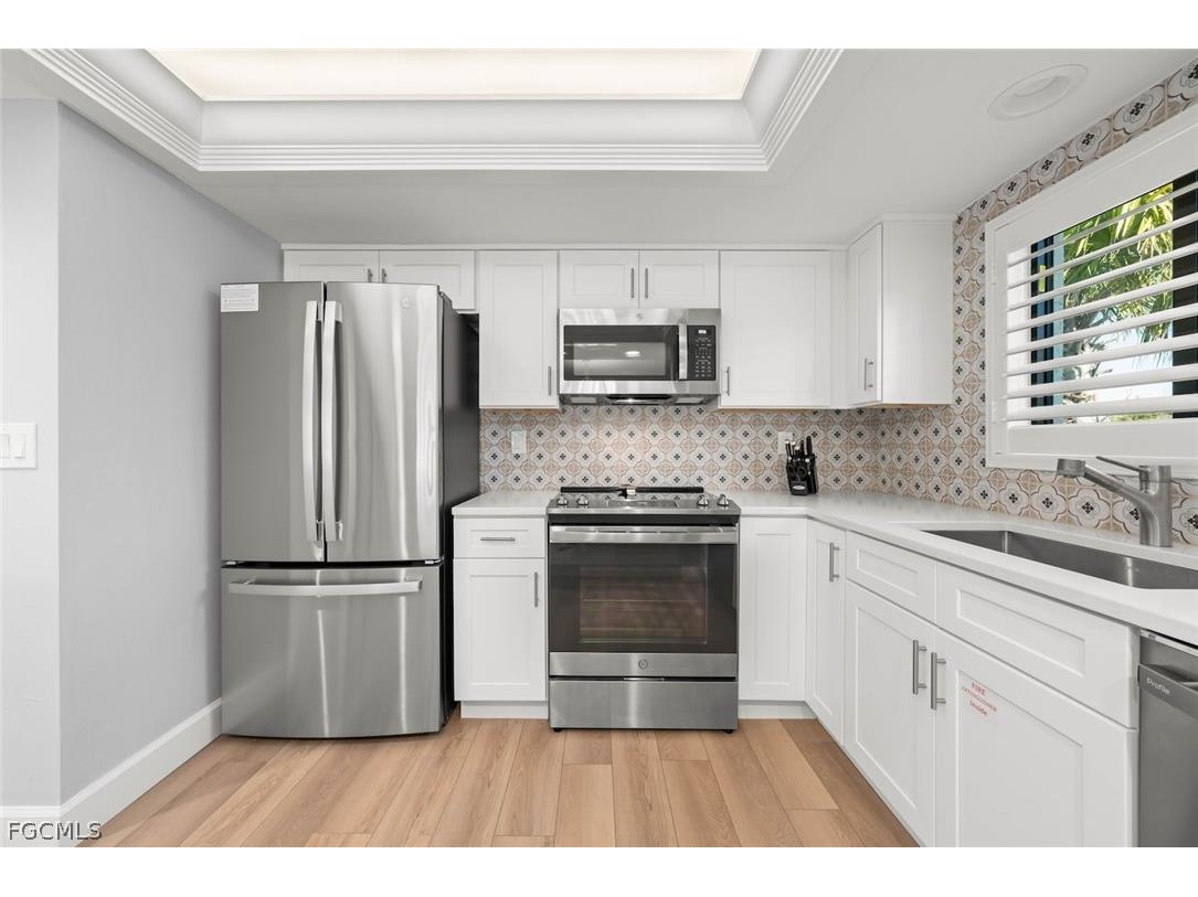1919 Olde Middle Gulf Drive #401 Sanibel FL 33957 2026010333 image14