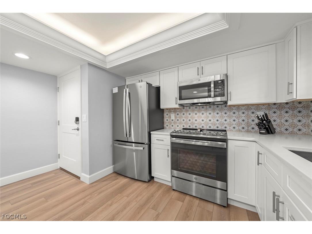 1919 Olde Middle Gulf Drive #401 Sanibel FL 33957 2026010333 image16