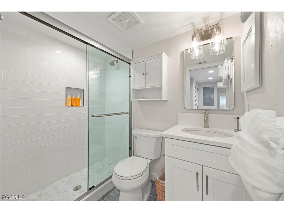 1919 Olde Middle Gulf Drive #401 Sanibel FL 33957 2026010333 image27