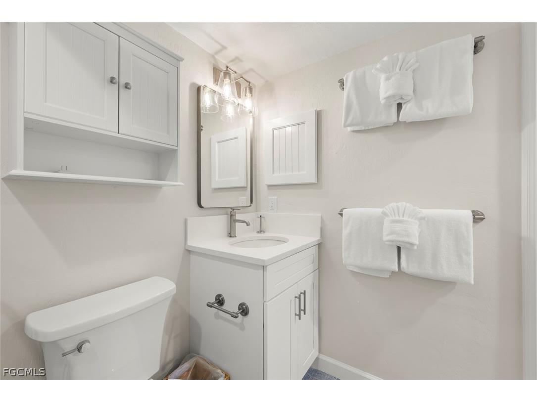 1919 Olde Middle Gulf Drive #401 Sanibel FL 33957 2026010333 image28