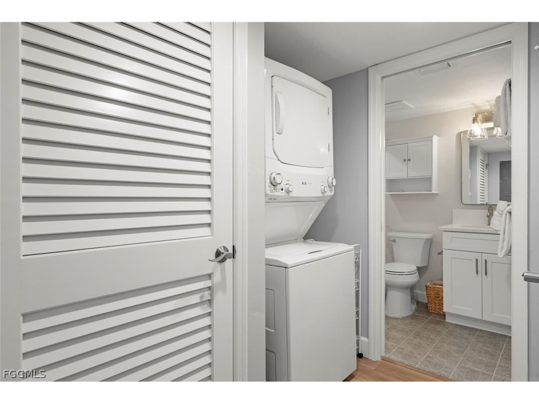1919 Olde Middle Gulf Drive #401 Sanibel FL 33957 2026010333 image29