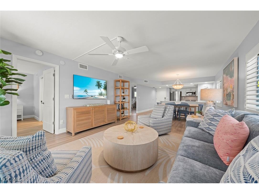 1919 Olde Middle Gulf Drive #401 Sanibel FL 33957 2026010333 image5