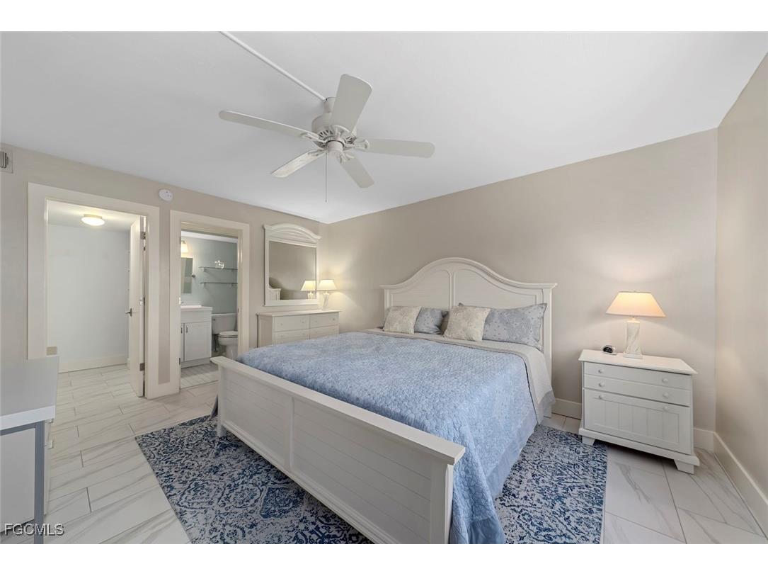 1919 Olde Middle Gulf Drive #502 Sanibel FL 33957 2025010223 image13