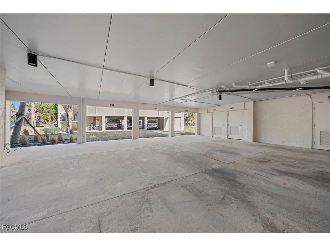 1919 Olde Middle Gulf Drive #502 Sanibel FL 33957 2025010223 image17