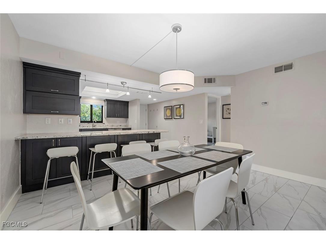 1919 Olde Middle Gulf Drive #502 Sanibel FL 33957 2025010223 image23