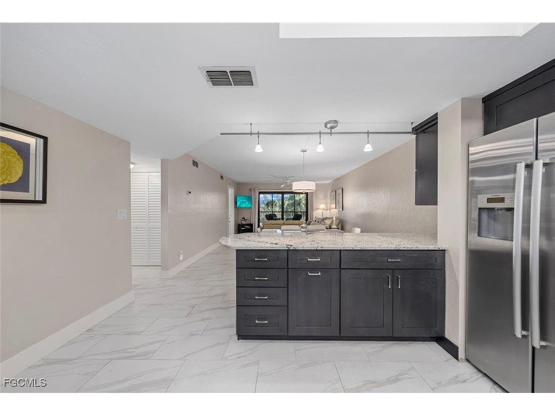 1919 Olde Middle Gulf Drive #502 Sanibel FL 33957 2025010223 image36