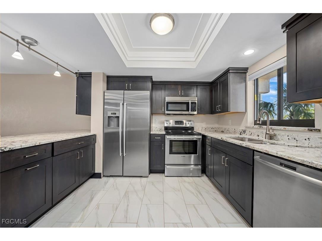 1919 Olde Middle Gulf Drive #502 Sanibel FL 33957 2025010223 image41