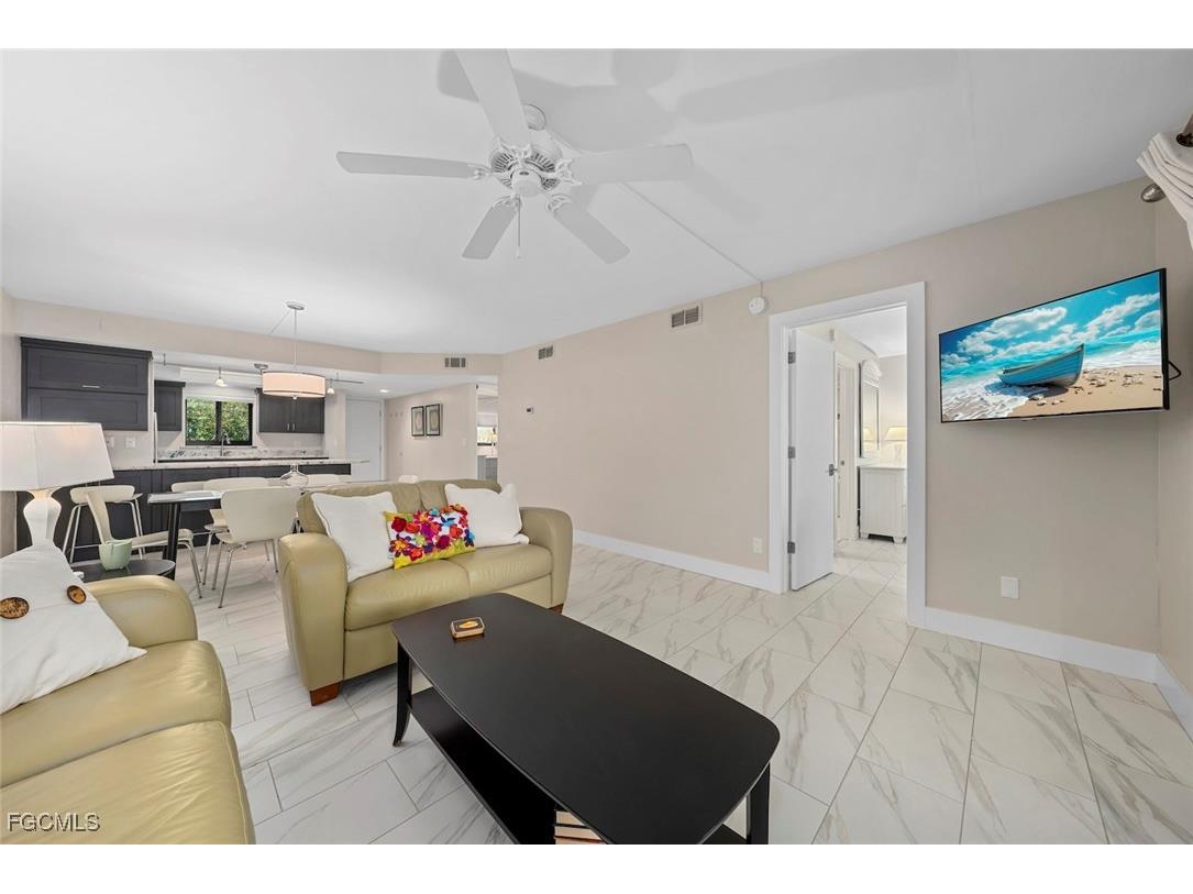 1919 Olde Middle Gulf Drive #502 Sanibel FL 33957 2025010223 image8