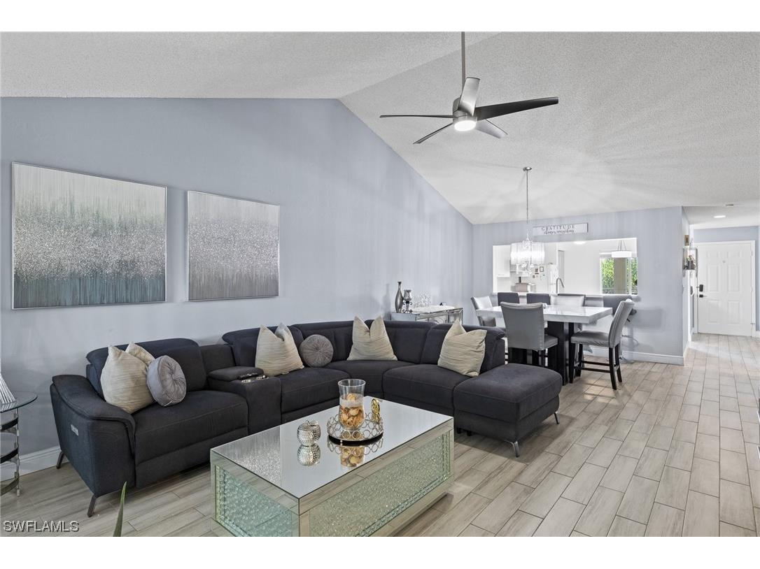 192 Furse Lakes Circle #H-9 Naples FL 34104 223052764 image1