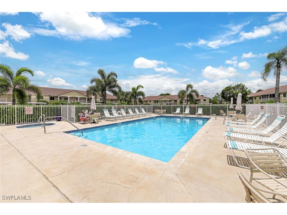 192 Furse Lakes Circle #H11 Naples FL 34104 226000183 image26