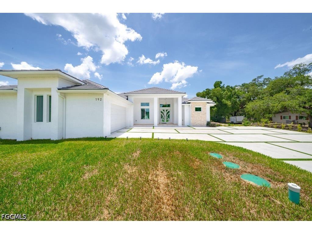 192 Herron Road North Fort Myers FL 33903 2026023871 image2