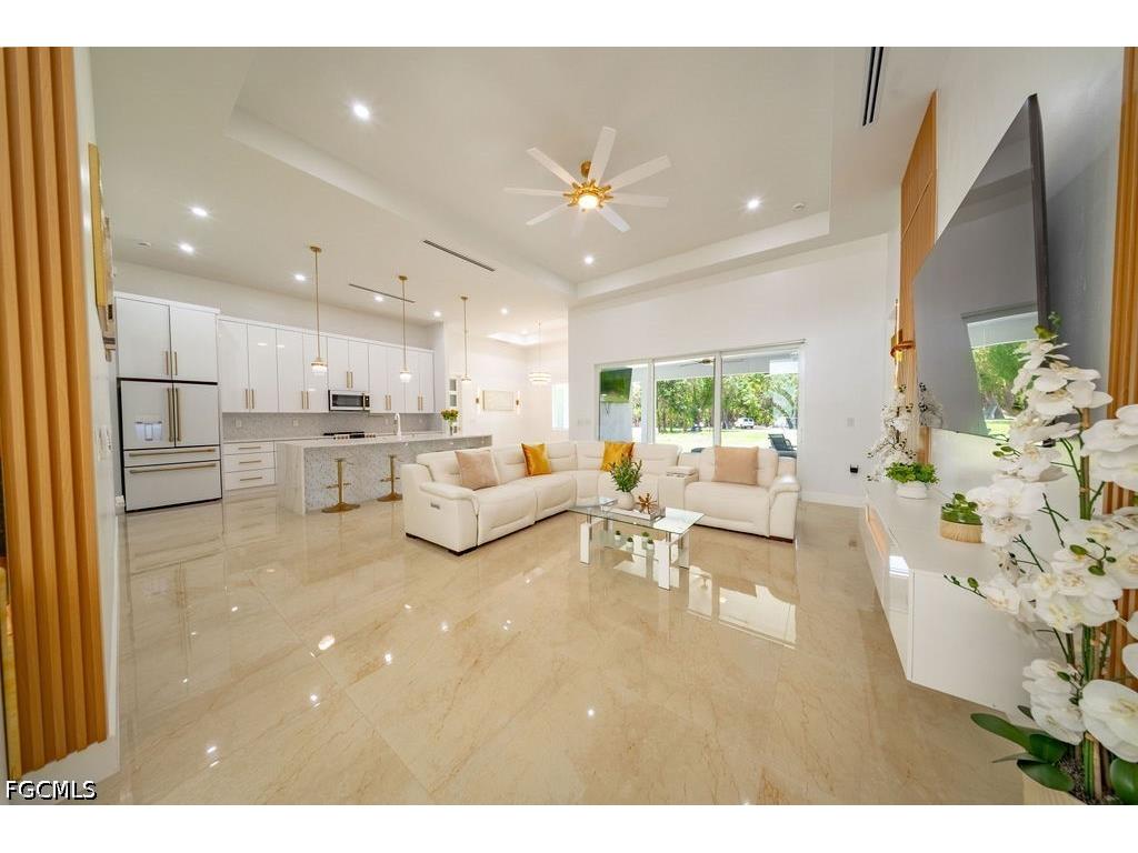 192 Herron Road North Fort Myers FL 33903 2026023871 image3