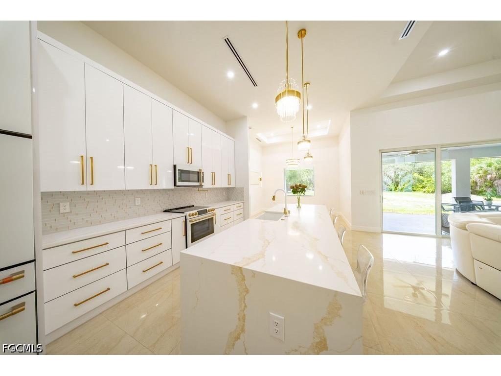 192 Herron Road North Fort Myers FL 33903 2026023871 image7