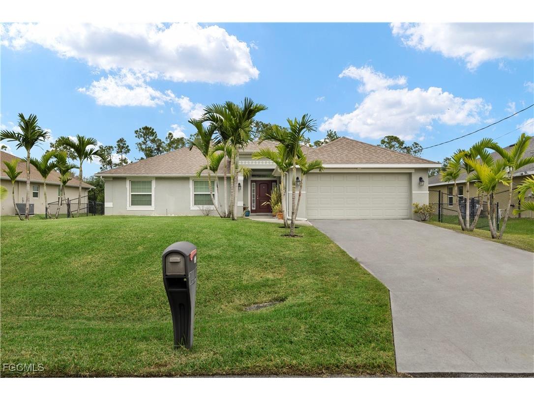 192 Townsend Court Lehigh Acres FL 33972 2025025048 image3