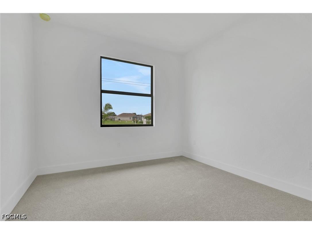 1920 NE 42nd Terrace Cape Coral FL 33909 2026024849 image15