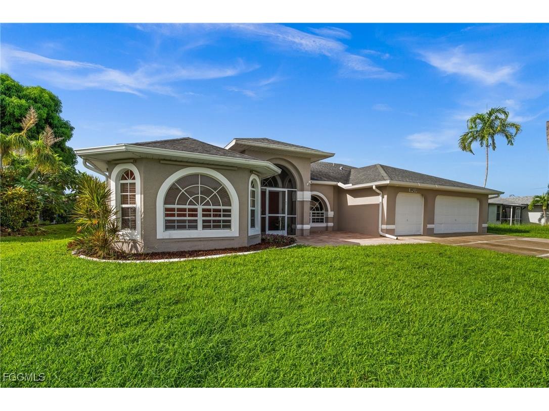 1920 SE 6th Lane Cape Coral FL 33990 2025005298 image1