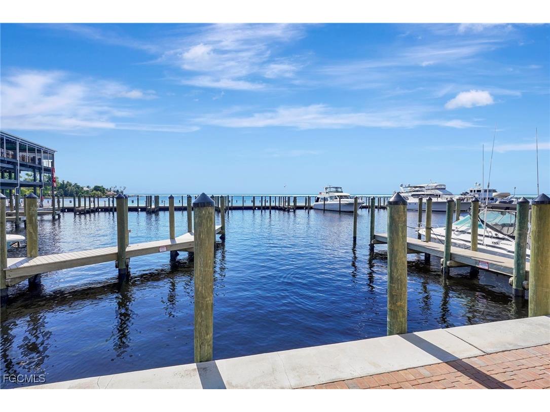 1920 Virginia Avenue #101 Fort Myers FL 33901 2025014893 image46