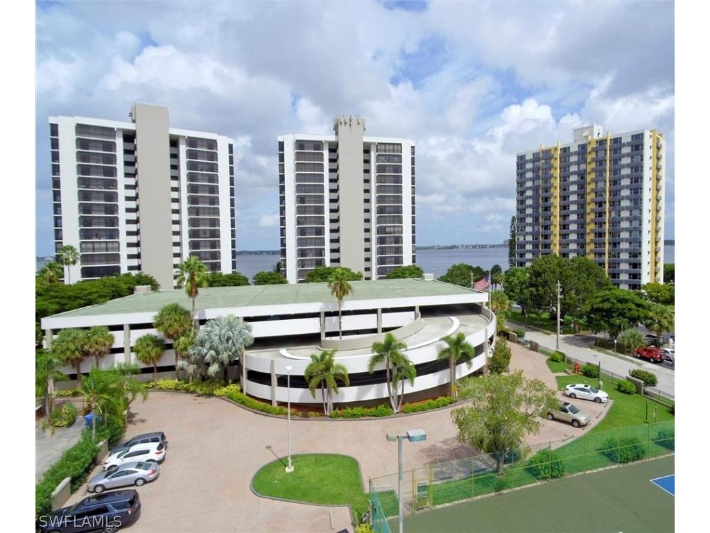 1920 Virginia Avenue #1403 Fort Myers FL 33901 223004371 image1