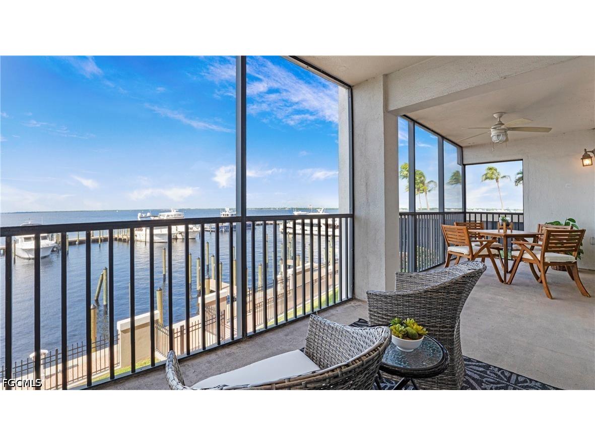 1920 Virginia Avenue #202 Fort Myers FL 33901 2026024395 image2