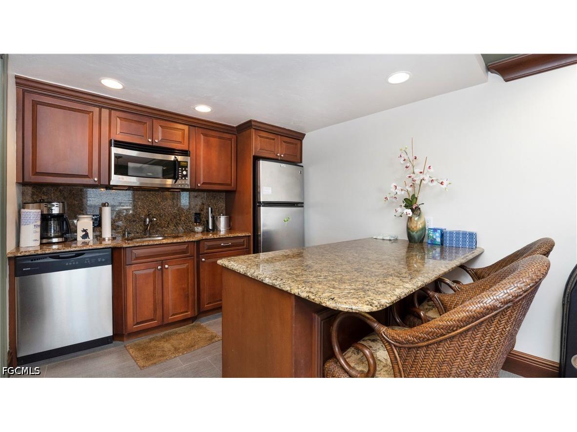1920 Virginia Avenue #202 Fort Myers FL 33901 2026024395 image28
