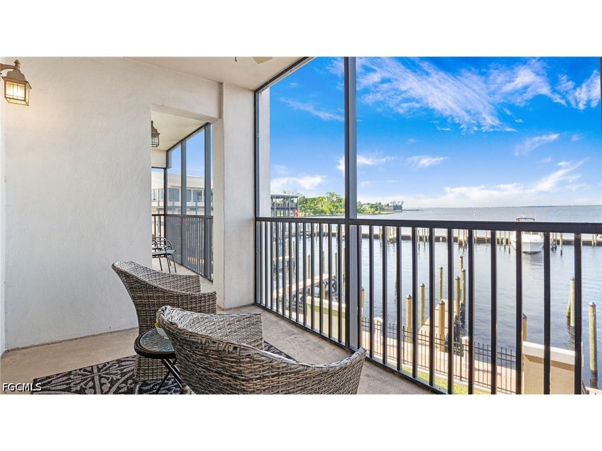 1920 Virginia Avenue #202 Fort Myers FL 33901 2026024395 image3