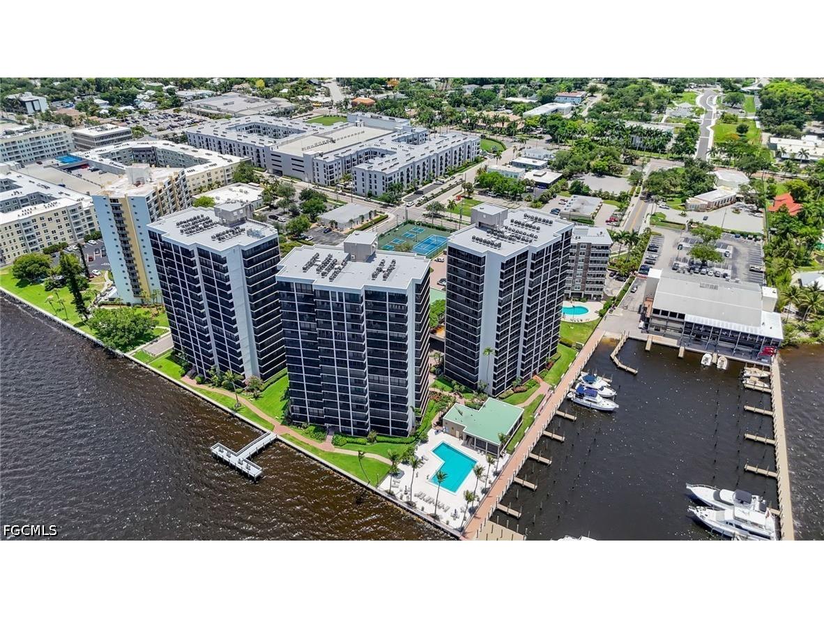 1920 Virginia Avenue #403 Fort Myers FL 33901 2026024569 image44