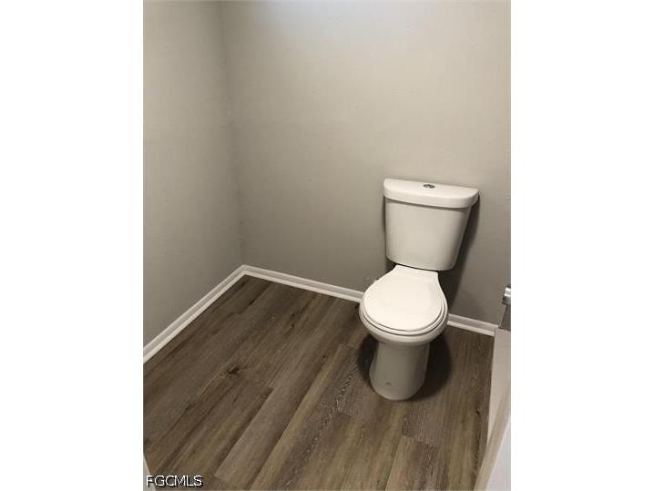 1920 W Lakeview Boulevard #4 North Fort Myers FL 33903 2026016578 image12