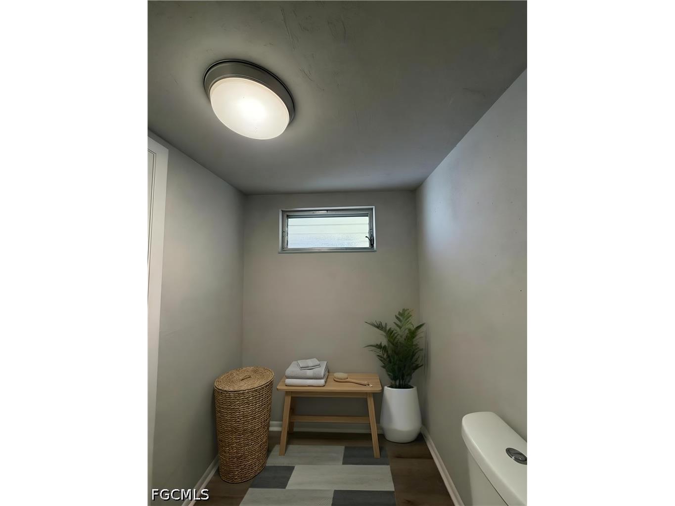 1920 W Lakeview Boulevard #4 North Fort Myers FL 33903 2026016578 image13