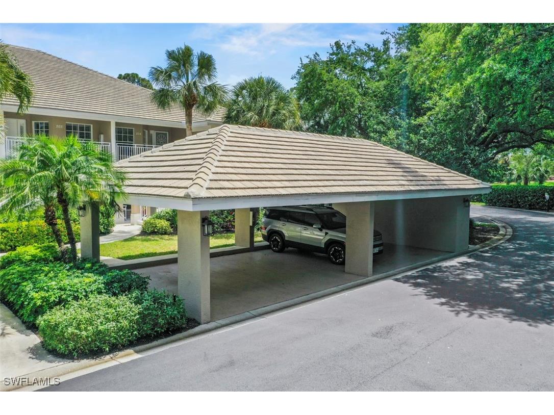 1920 Willow Bend Circle #1-103 Naples FL 34109 225063594 image9