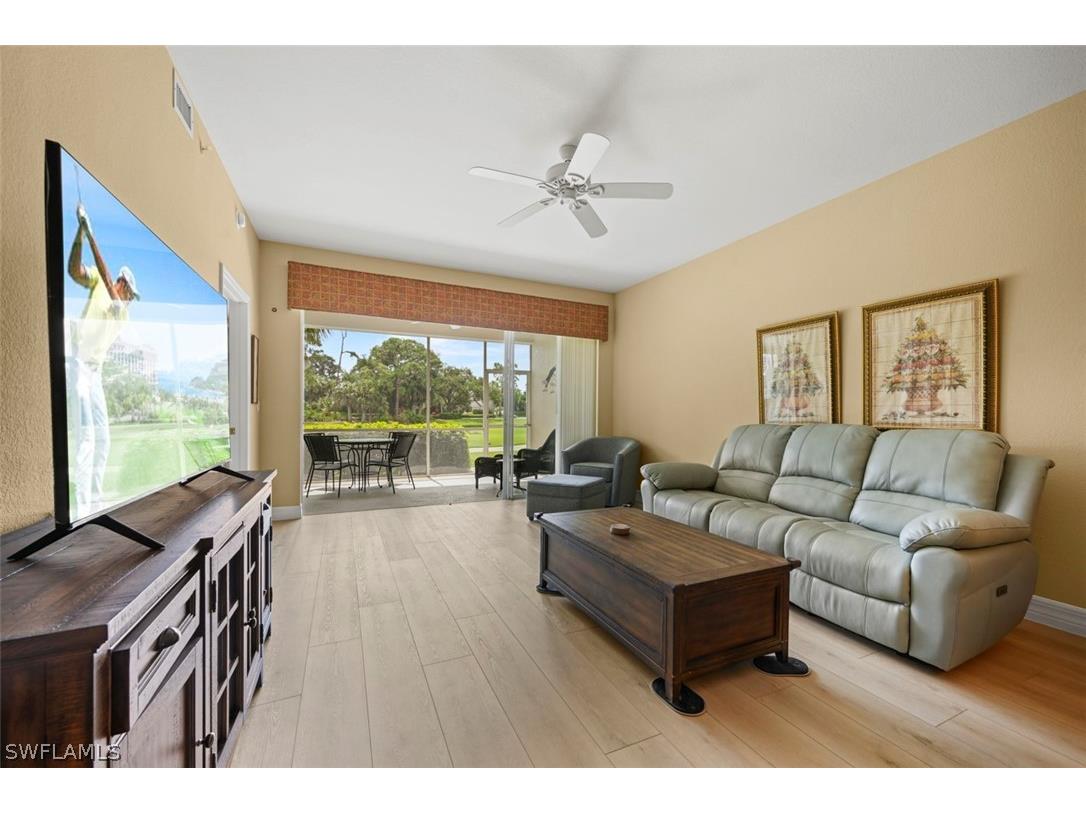 1920 Willow Bend Circle #1-103 Naples FL 34109 226006297 image4