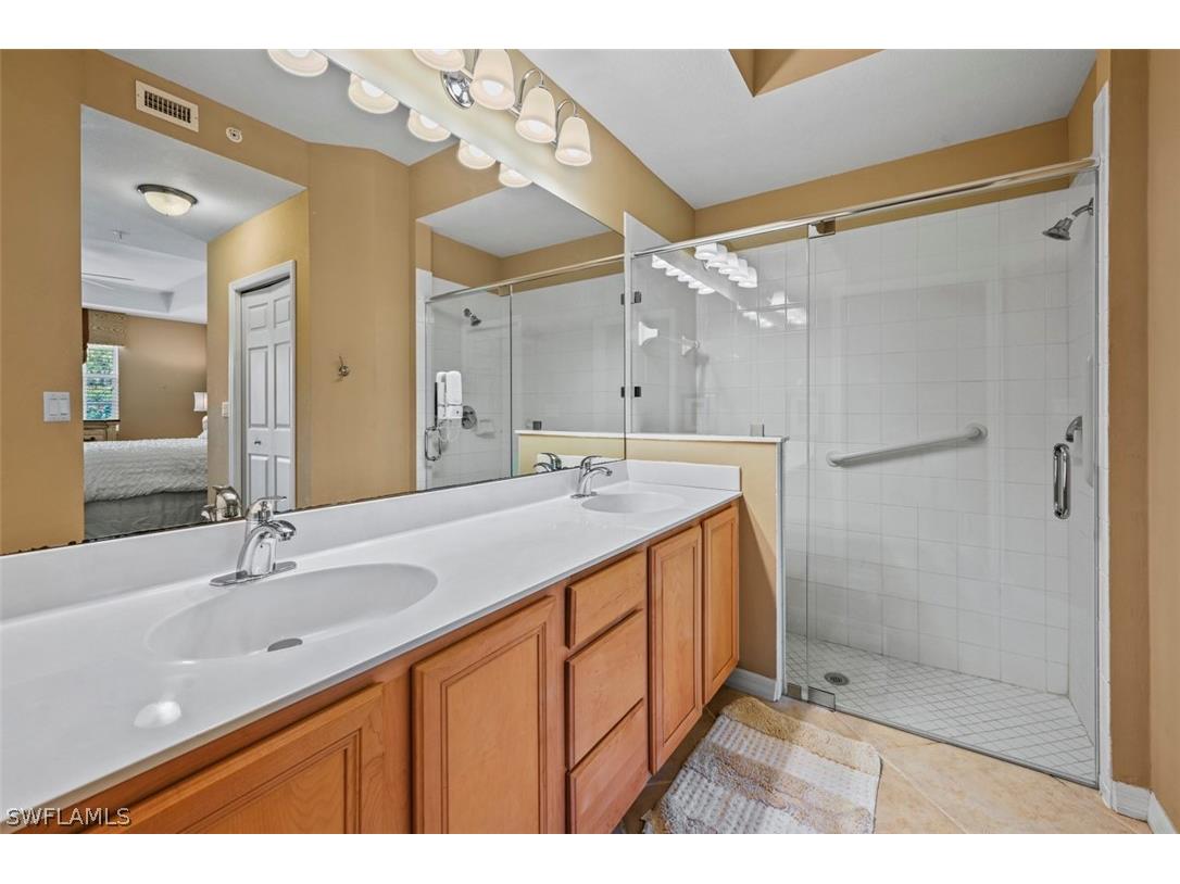 1920 Willow Bend Circle #1-103 Naples FL 34109 226006297 image6