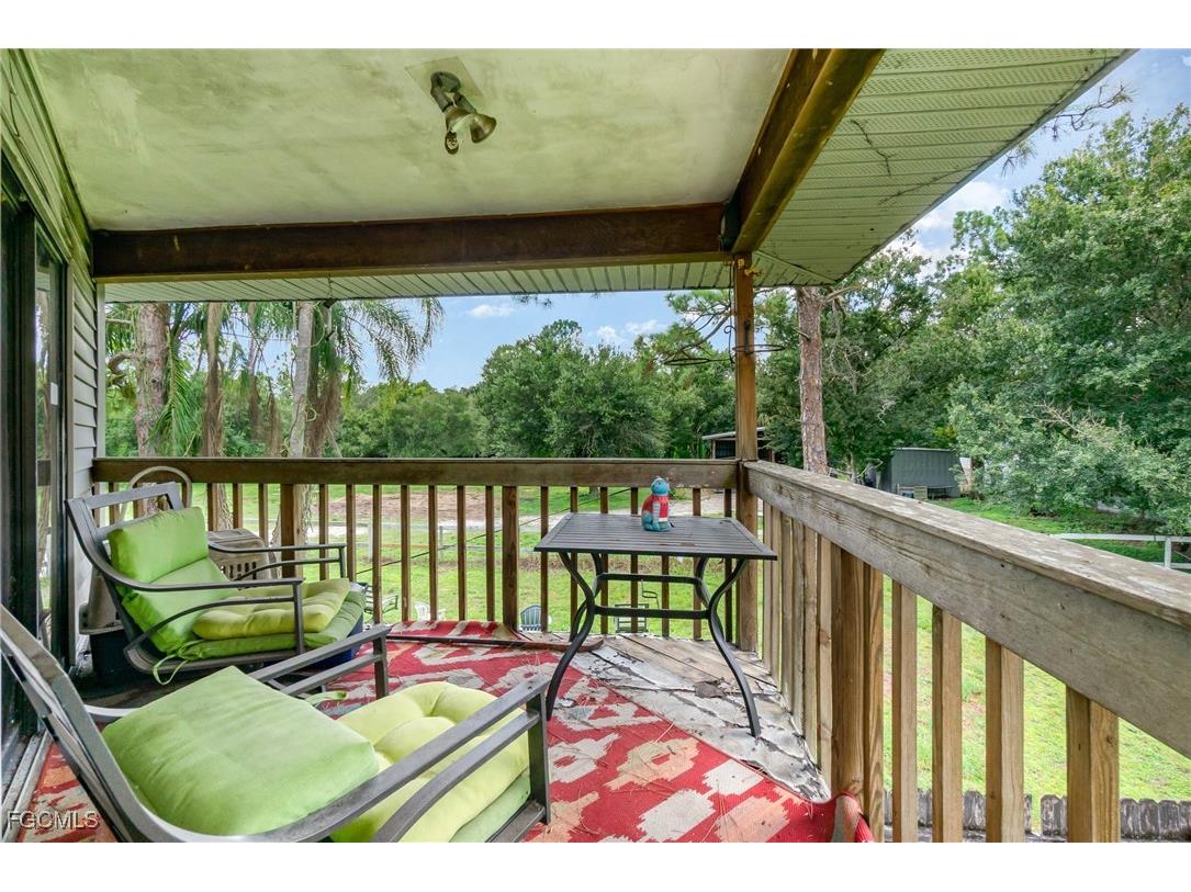 19201 Matt Road North Fort Myers FL 33917 2025006101 image14