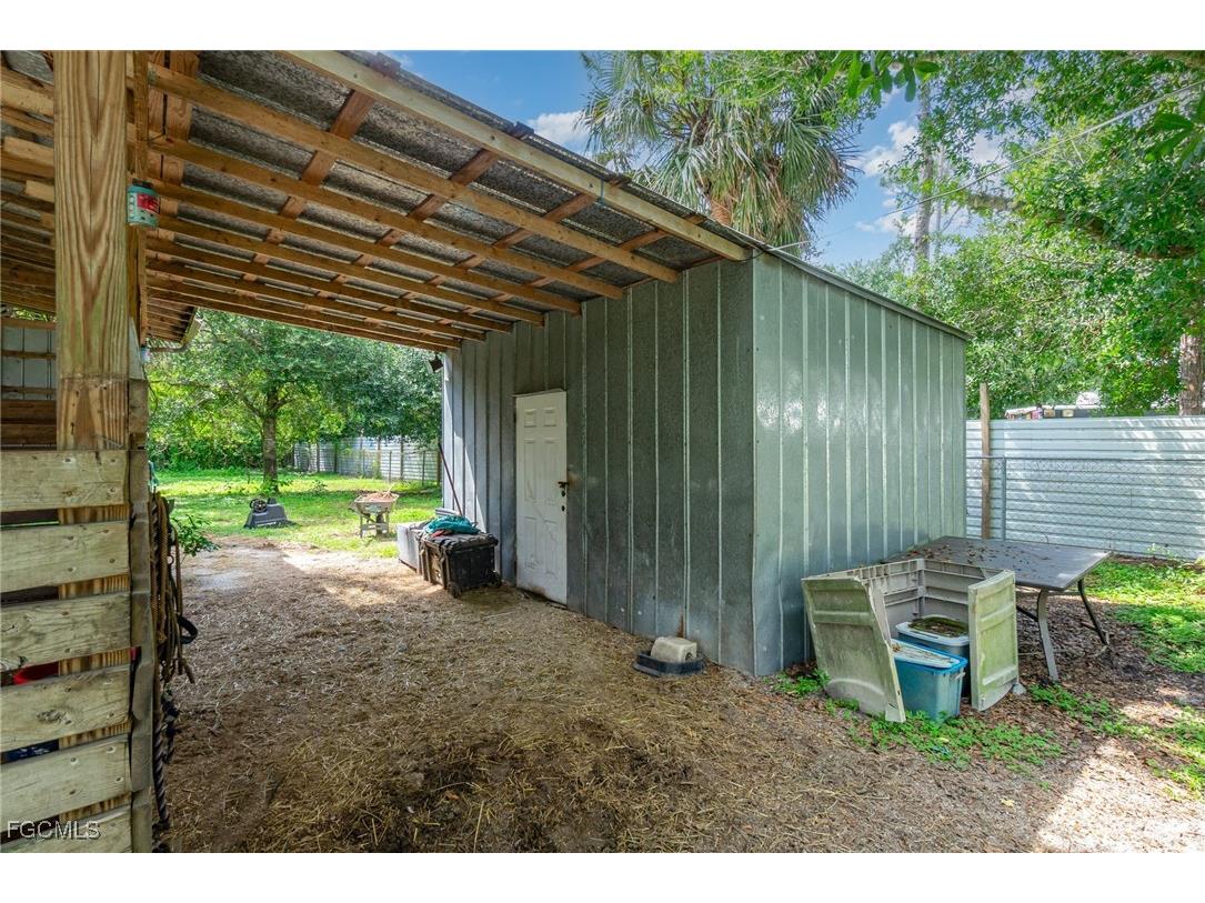 19201 Matt Road North Fort Myers FL 33917 2025006101 image24