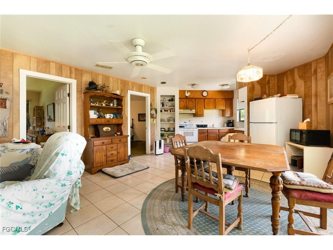 19201 Matt Road North Fort Myers FL 33917 2025006101 image6