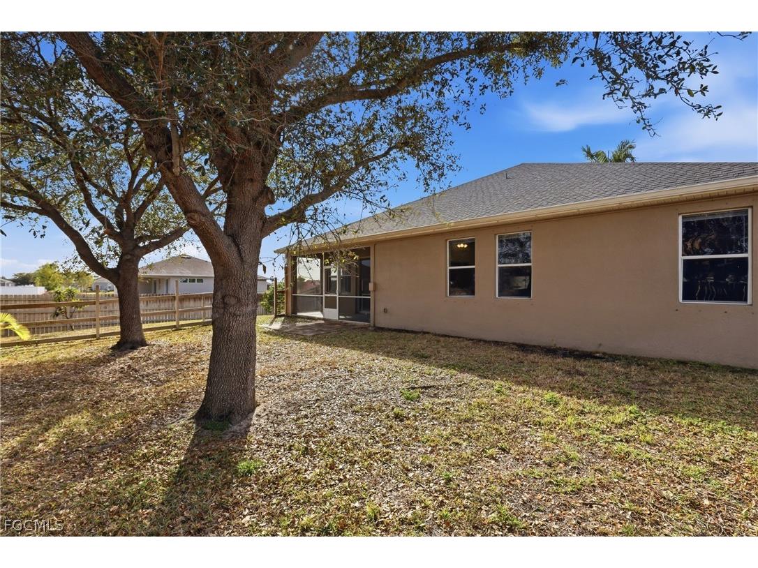 1921 NW 20th Street Cape Coral FL 33993 2026009341 image38
