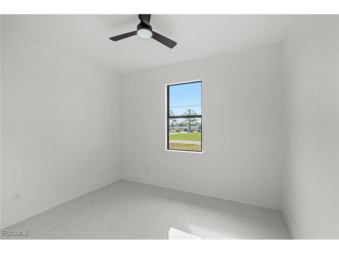 1921 NW 30th Street Cape Coral FL 33993 2025004915 image15
