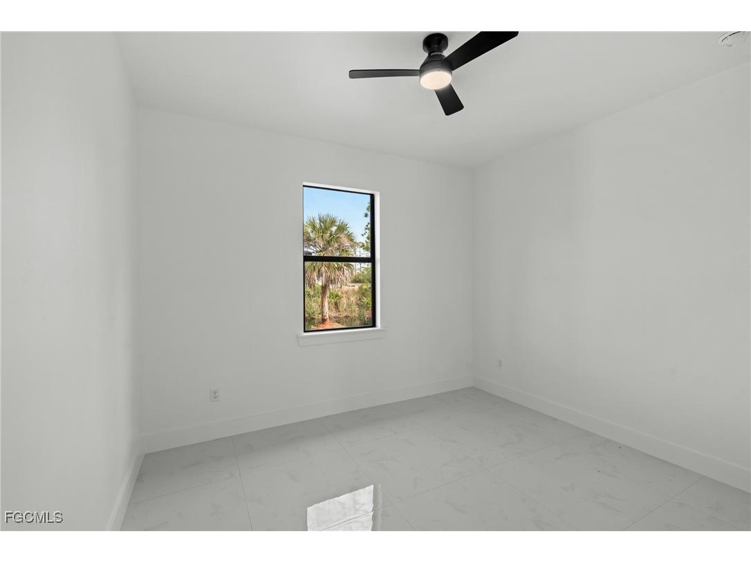 1921 NW 30th Street Cape Coral FL 33993 2025004915 image16