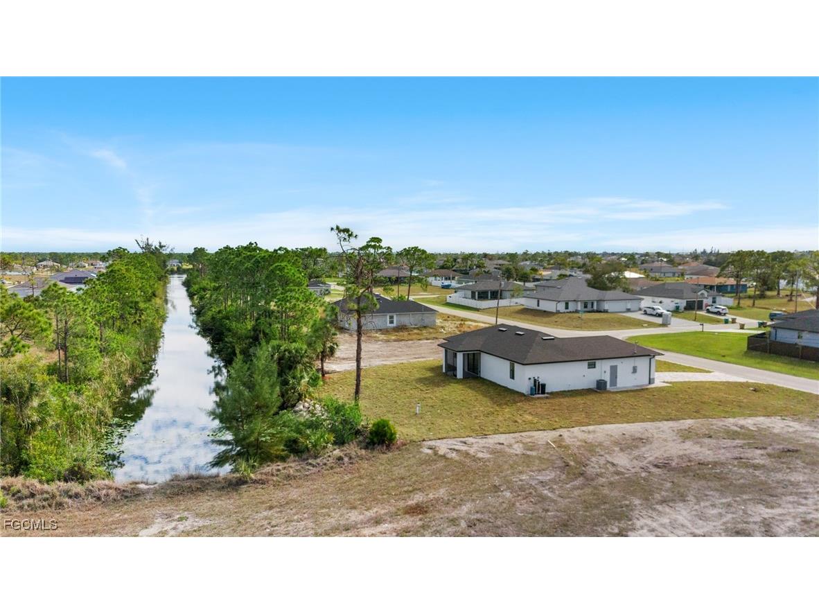 1921 NW 30th Street Cape Coral FL 33993 2025004915 image25