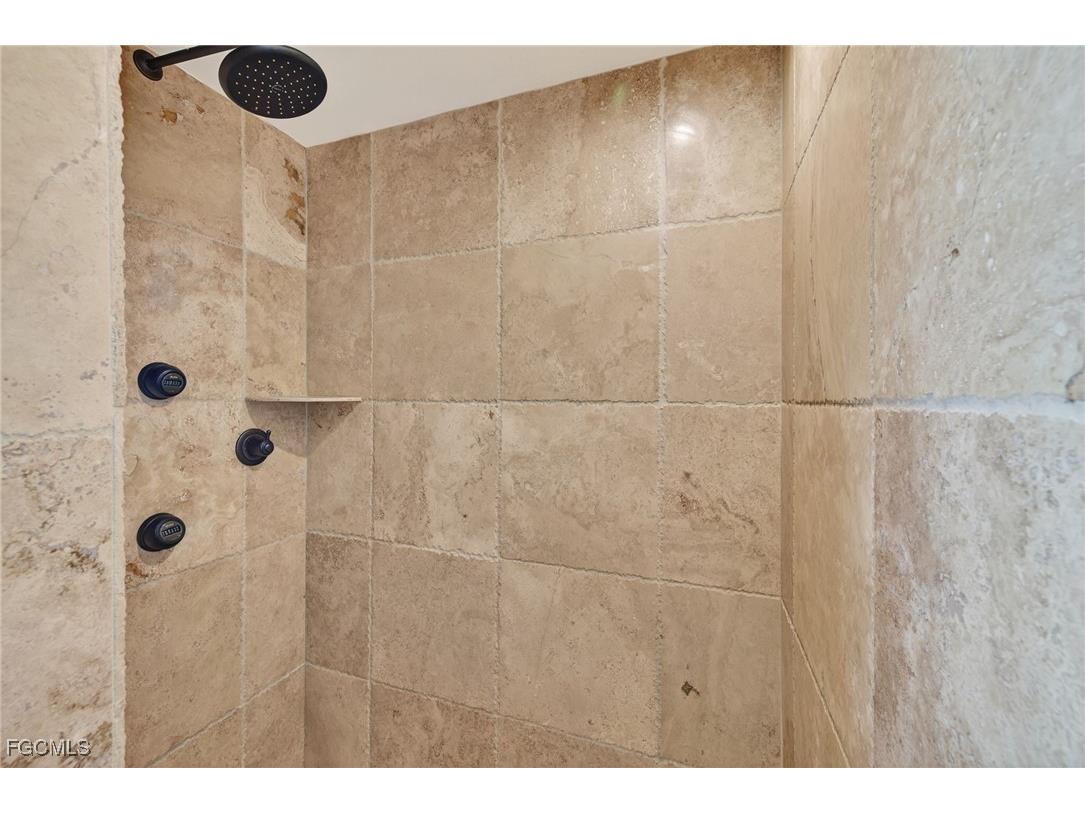 1921 SE 36th Street Cape Coral FL 33904 2025019208 image25