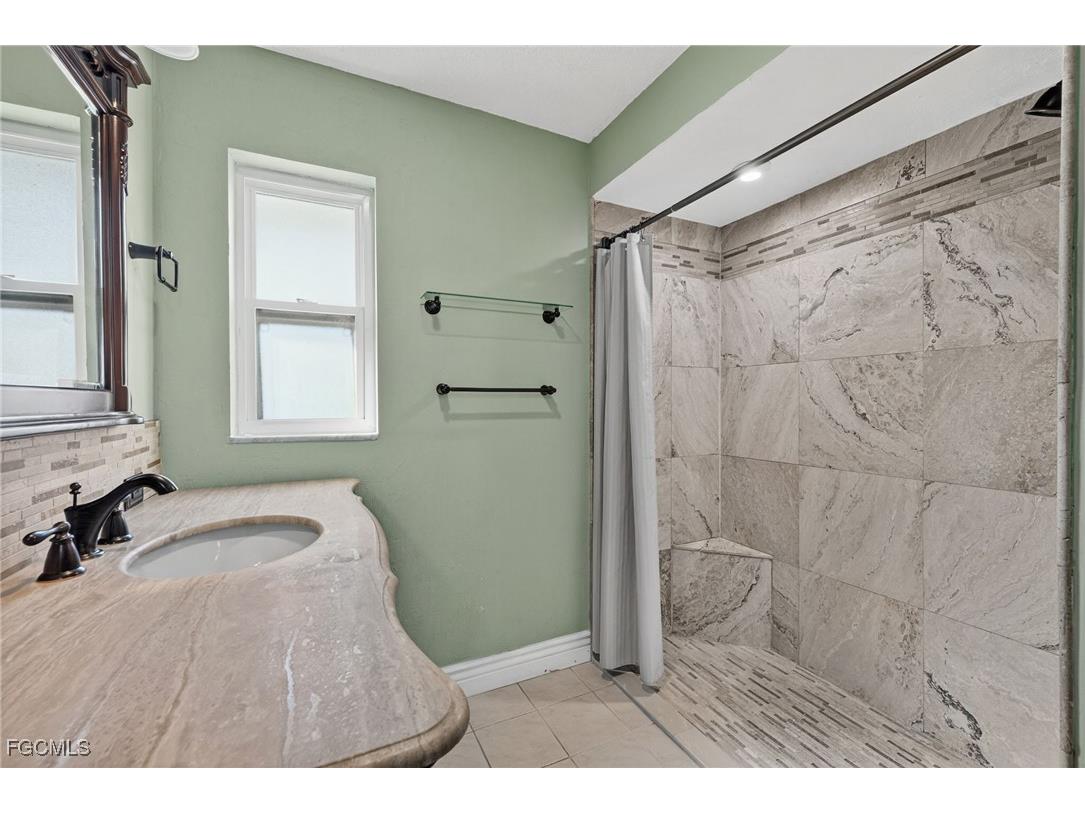 1921 SE 36th Street Cape Coral FL 33904 2025019208 image28