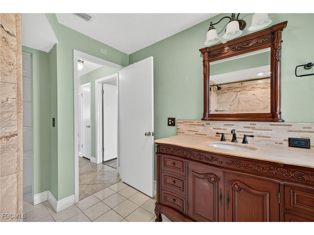 1921 SE 36th Street Cape Coral FL 33904 2025019208 image29