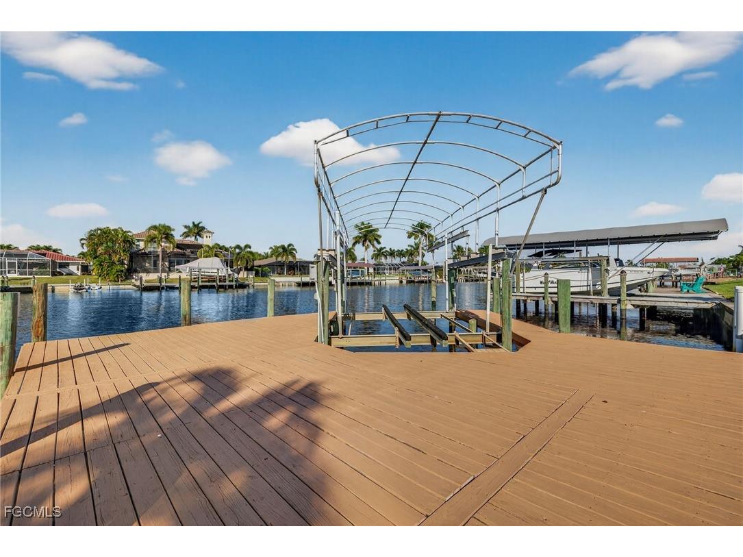 1921 SE 36th Street Cape Coral FL 33904 2025019208 image40