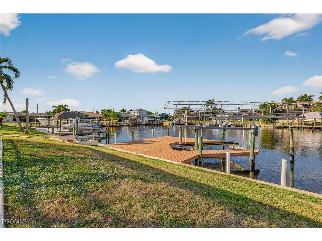 1921 SE 36th Street Cape Coral FL 33904 2025019208 image41