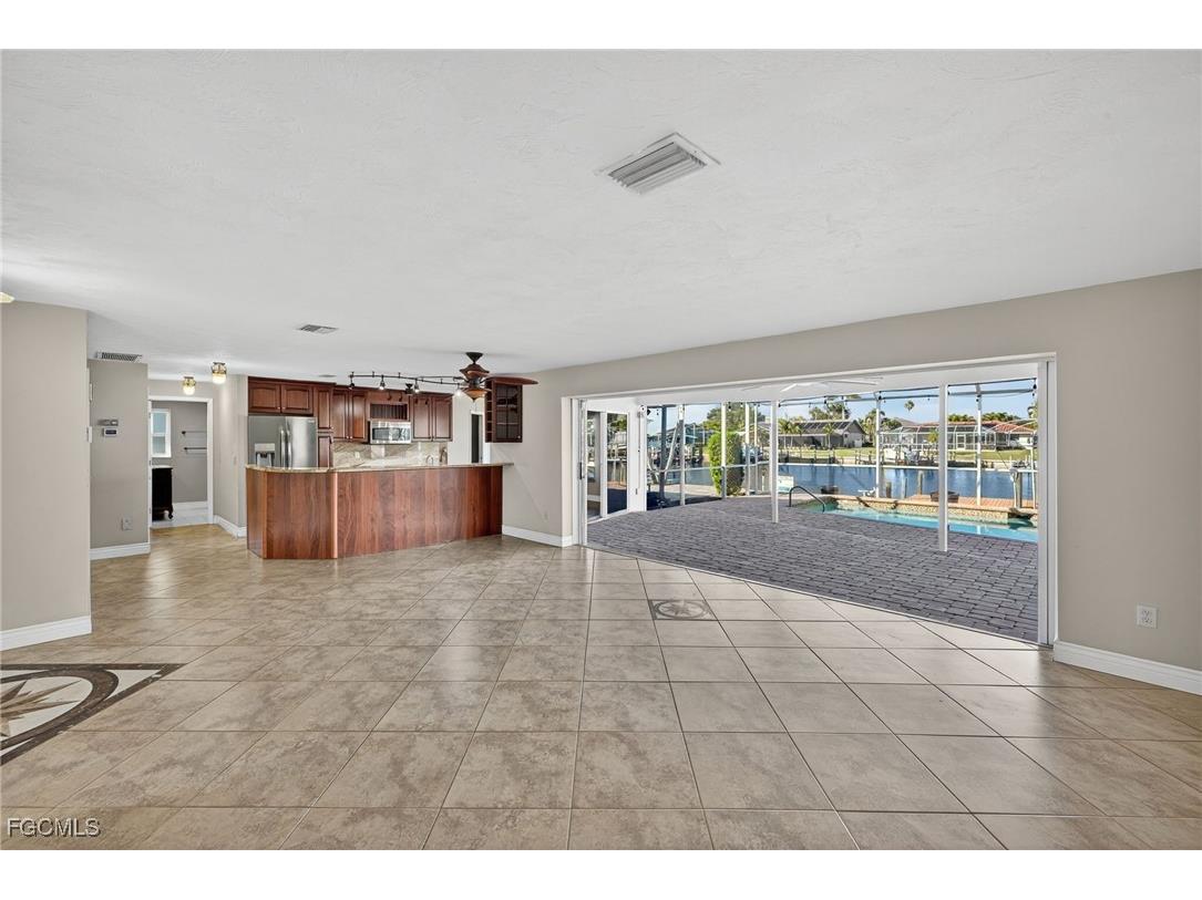 1921 SE 36th Street Cape Coral FL 33904 2025019208 image7
