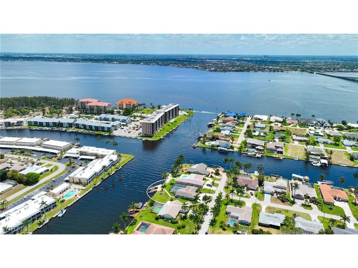 1921 SE 44th Street Cape Coral FL 33904 224043305 image3